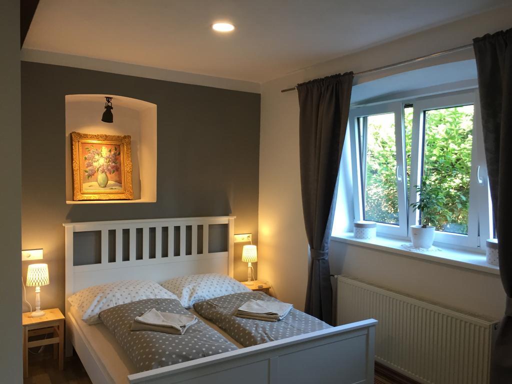 Apartments Pod Kamenem เชสกี้ครุมลอฟ ภายนอก รูปภาพ